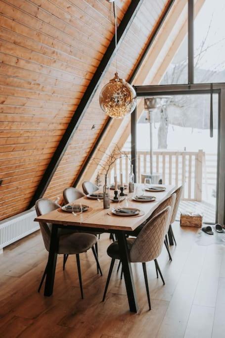 Harmony Villa Lupeni Straja Eksteriør bilde