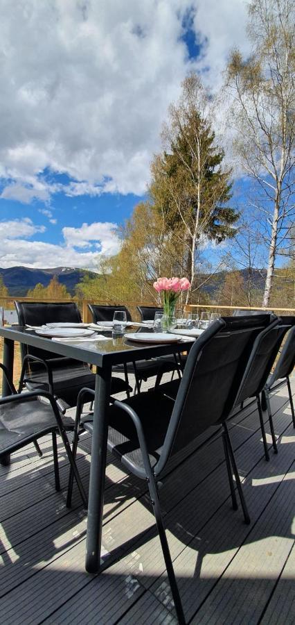 Harmony Villa Lupeni Straja Eksteriør bilde