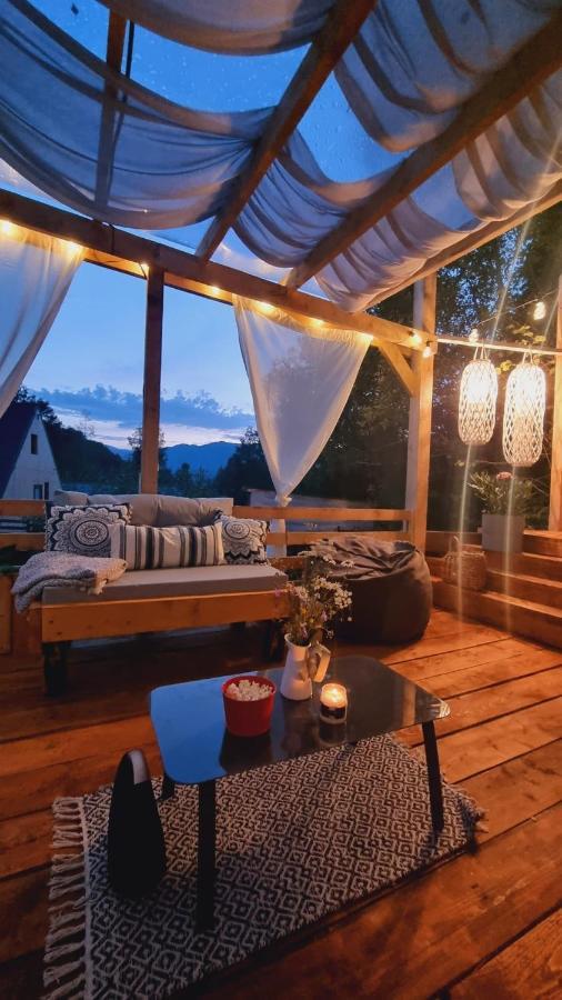 Harmony Villa Lupeni Straja Eksteriør bilde